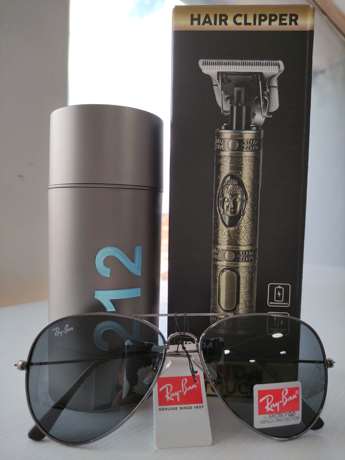PERFUME 212 MEN NYC + AFEITADORA + GAFAS